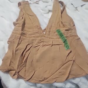 Chic Sleeveless Tan Camisole